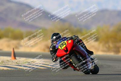 media/Mar-26-2022-CVMA (Sat) [[4461a8f564]]/Race 12 Amateur Supersport Middleweight/